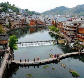 徐州长沙旅游攻略(长沙旅游攻略景点必去二日游)
