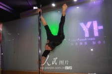 徐州钢管舞女神(女星钢管舞)