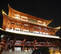 徐州长沙旅游攻略(长沙旅游攻略景点必去长沙美食街)
