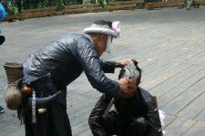 徐州欲带老伴游遍中国(带着老伴去旅游)