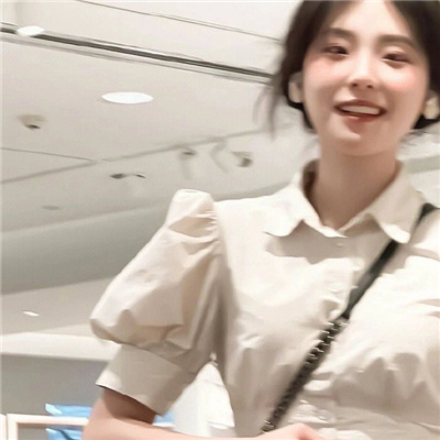 徐州高端纯出女孩雇用(高端名媛定造)奢华游艇豪侈生活月入50W