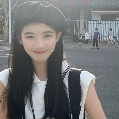 徐州商务伴游带客户去看海豚表演