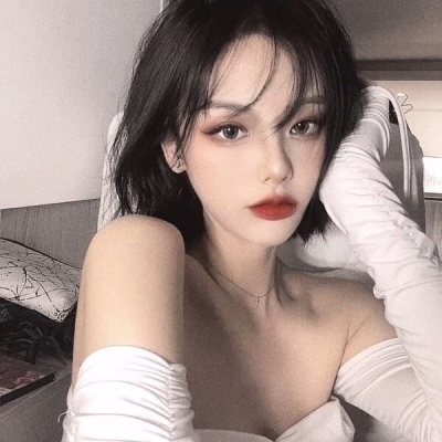 徐州伴游女生李幻极的资料