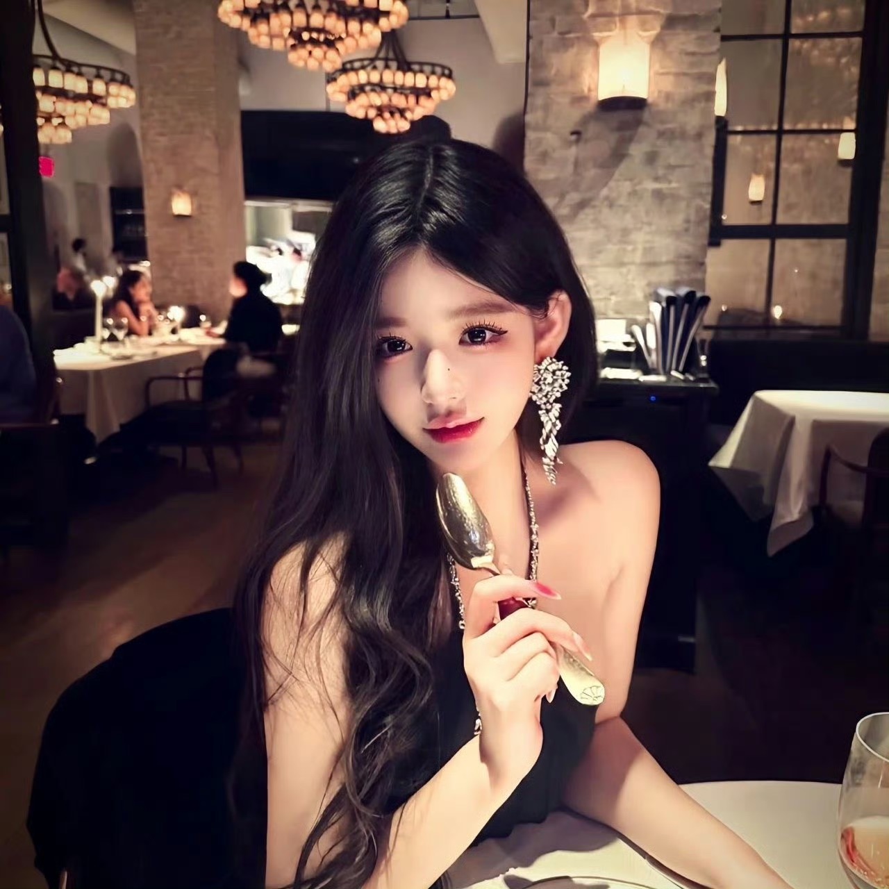 徐州伴游女生蓝盈盈的资料