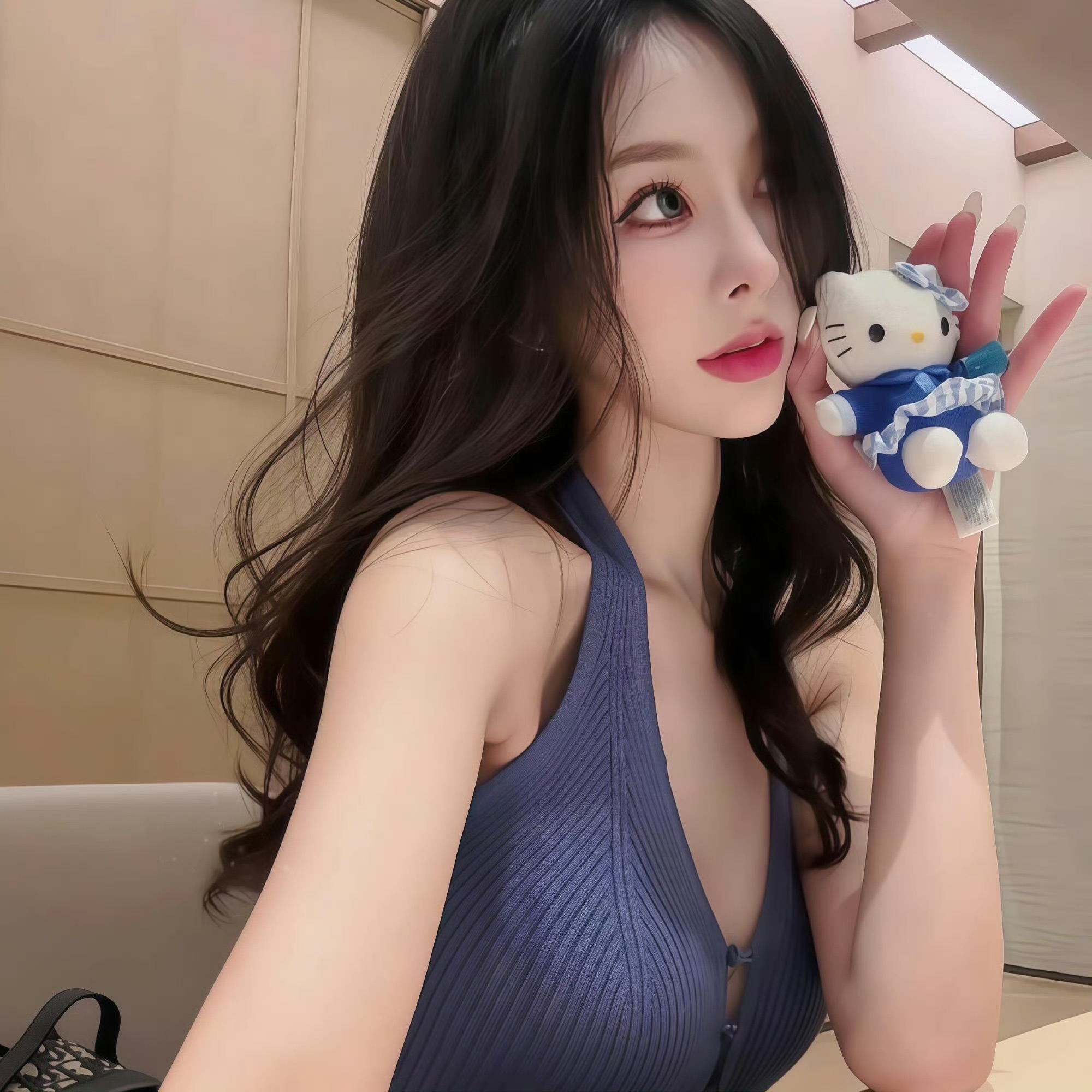 徐州伴游女生鹿小婷的资料