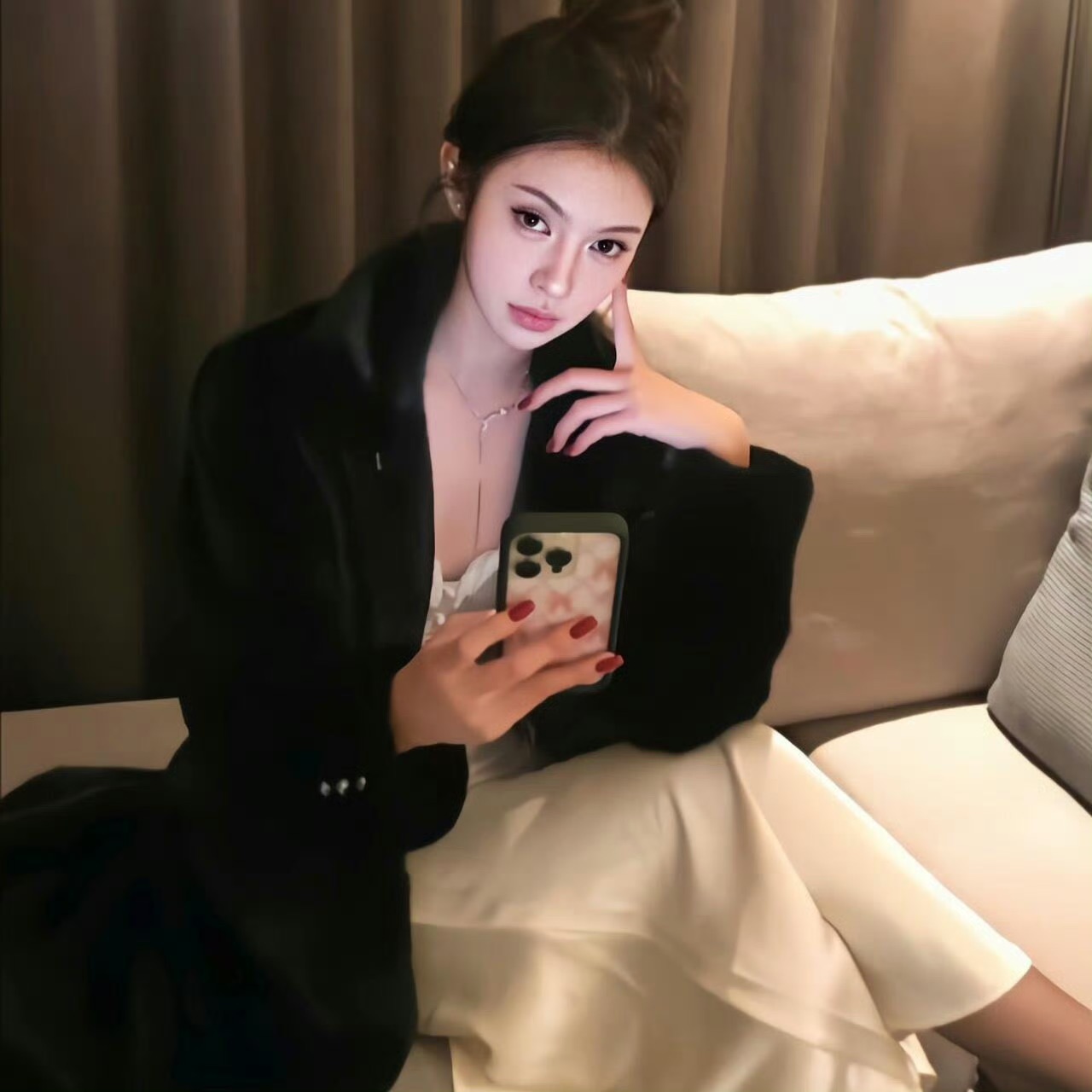 徐州伴游女生周语言的资料