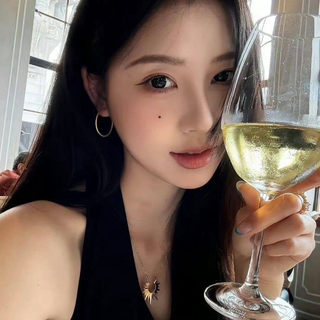 徐州伴游女生 | 张诗涵的资料